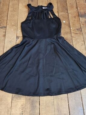 Trixxi Black Strappy Halter Fit-and-Flare Mini Dress Size 7